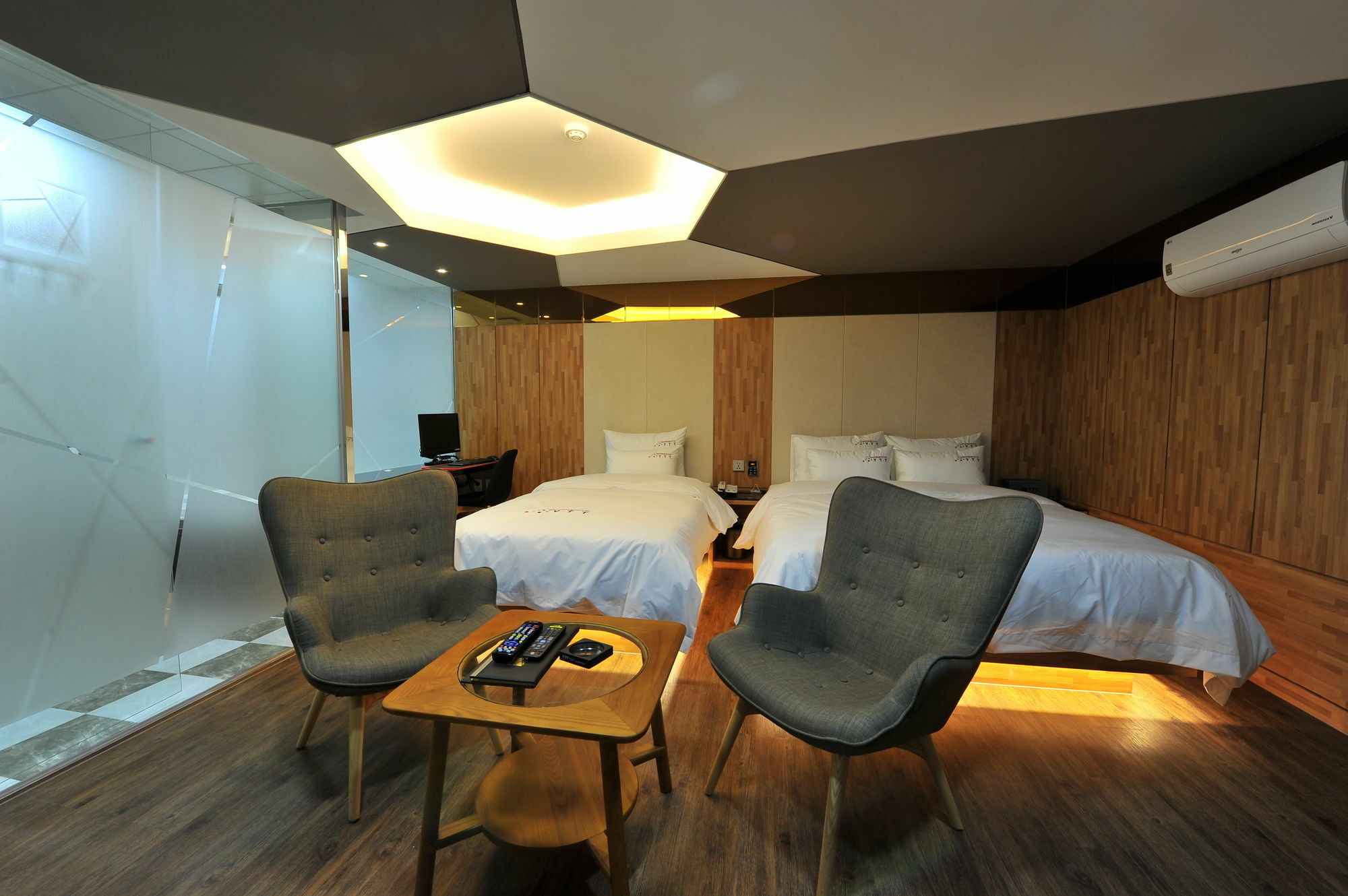 Ytt Hotel Nampo Busan Luaran gambar